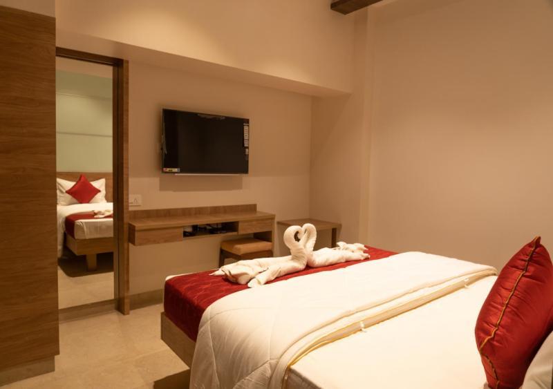 The Paradise Hotel - Luxury Stay Kanchipuram Εξωτερικό φωτογραφία